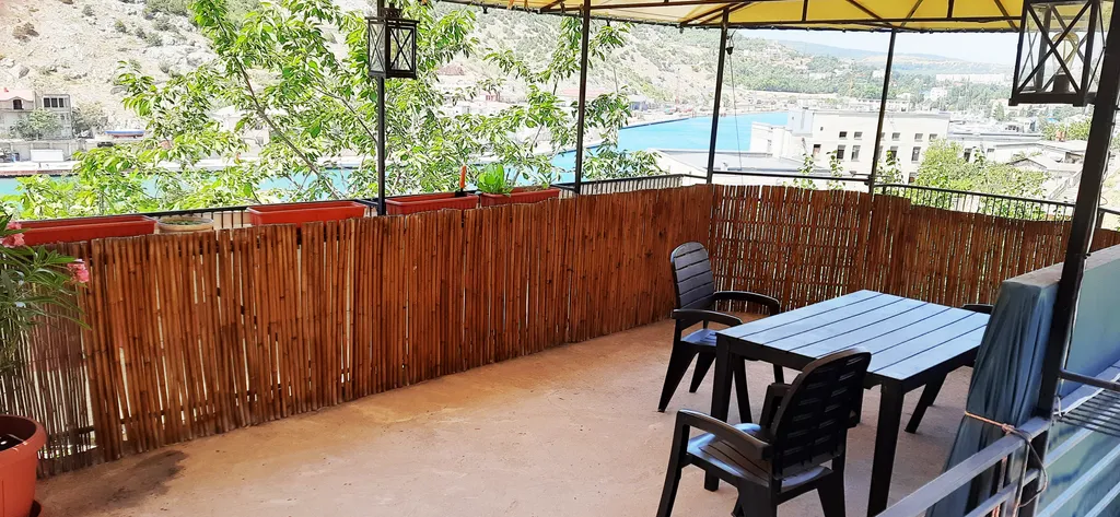 Бунгало на набережной