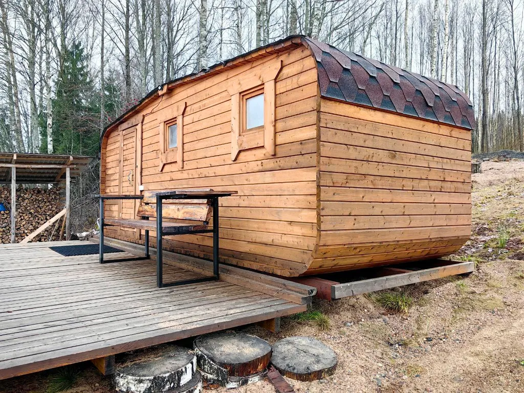 Дом на первой линии у озера в Карелии