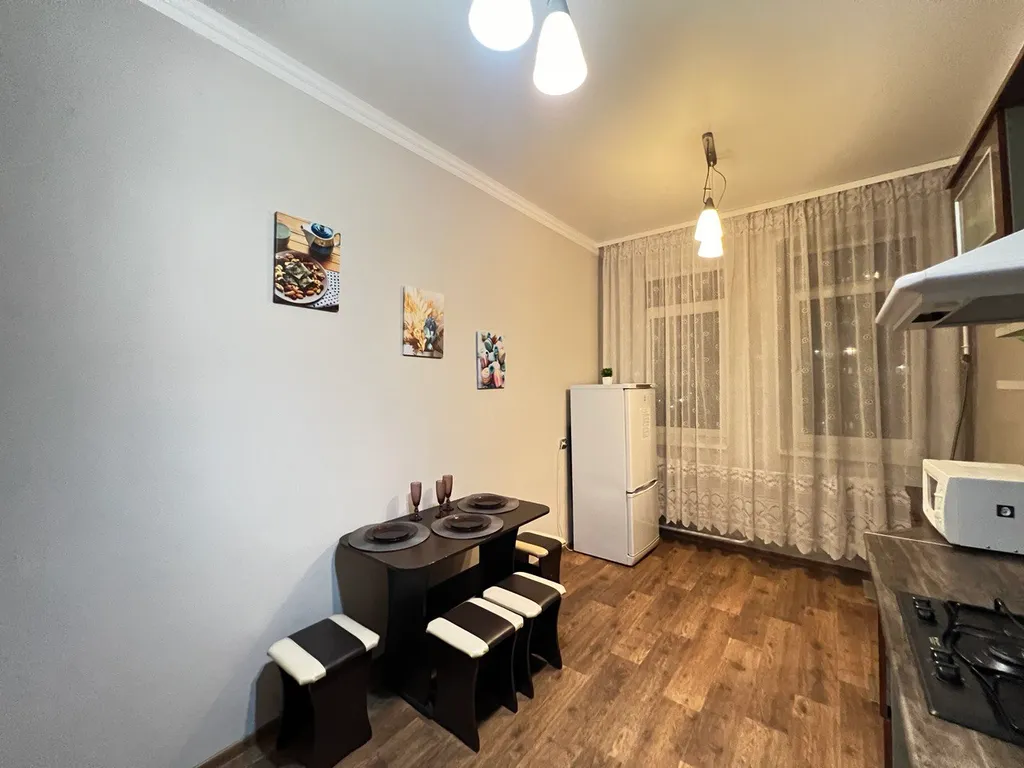 Двухкомнатная квартира в центре города, в новом доме