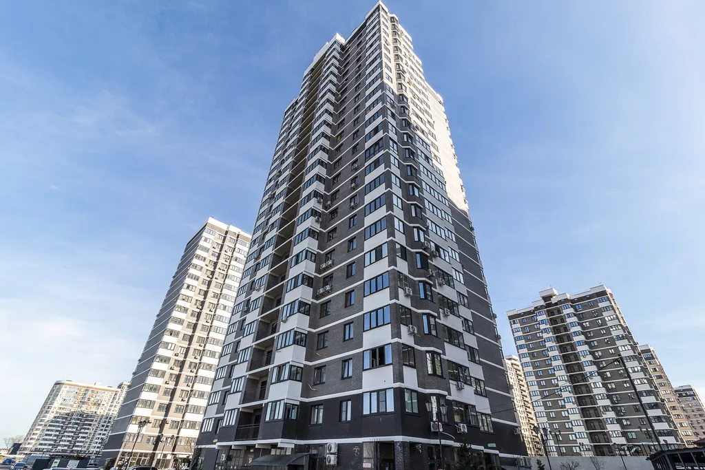 Квартира Квартира Евродвушка в современном районе — Краснодар