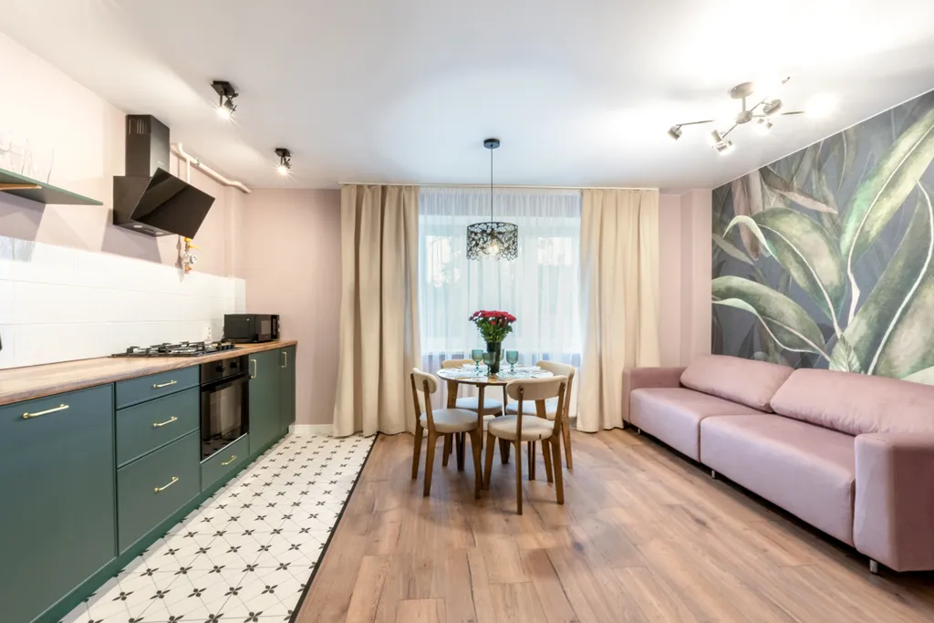 Новая квартира в 3 минутах от центра — аренда посуточно в Псков