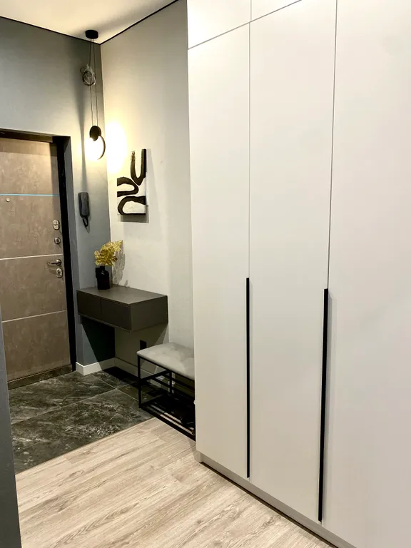 Стильная квартира в 10 минутах от моря пешком