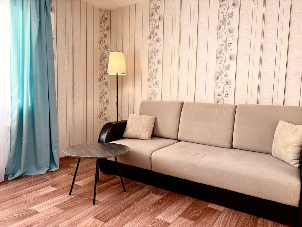 Комфортная квартира в новом центре Хорошо как дома — аренда посуточно в Котлас