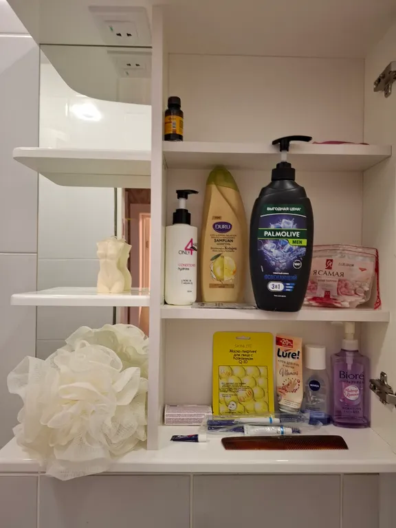 Уютный дом, рядом с рощей и прудами, при въезде в город по трассе м4