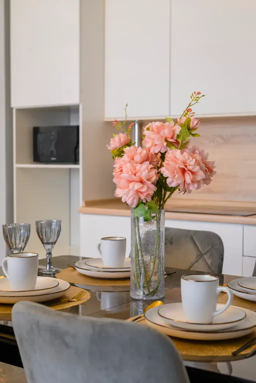 Эксклюзивная студия в светлых тонах