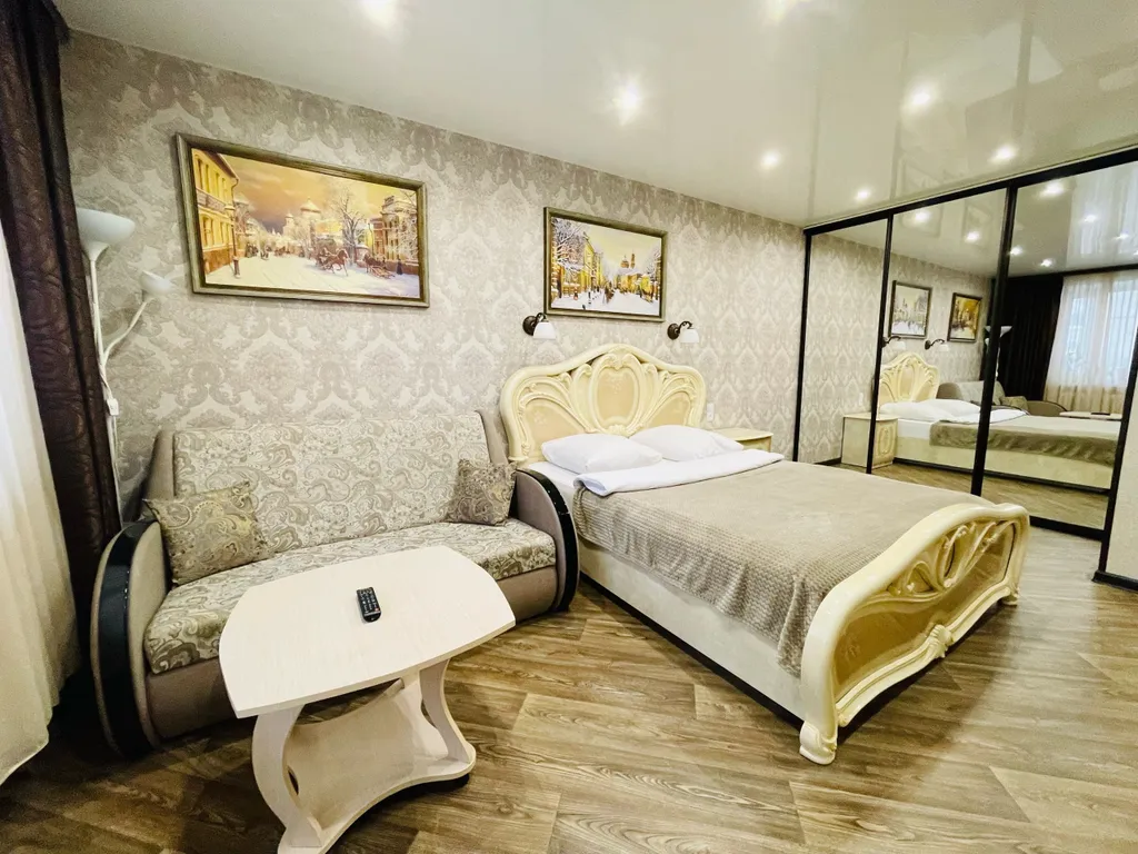 Уютные апартаменты в позднем классическом стиле