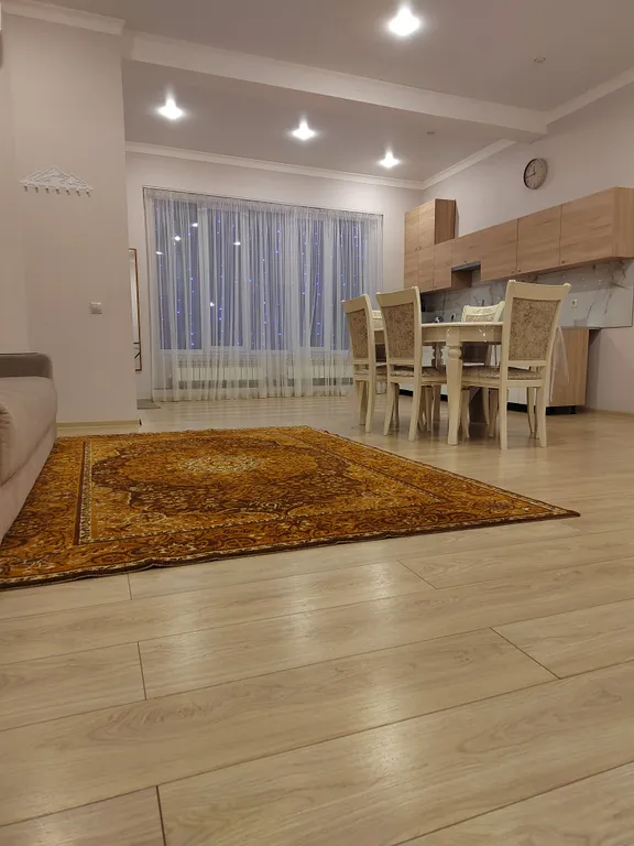 Коттедж Уютный дом с садом в центре города — аренда посуточно в Владикавказ