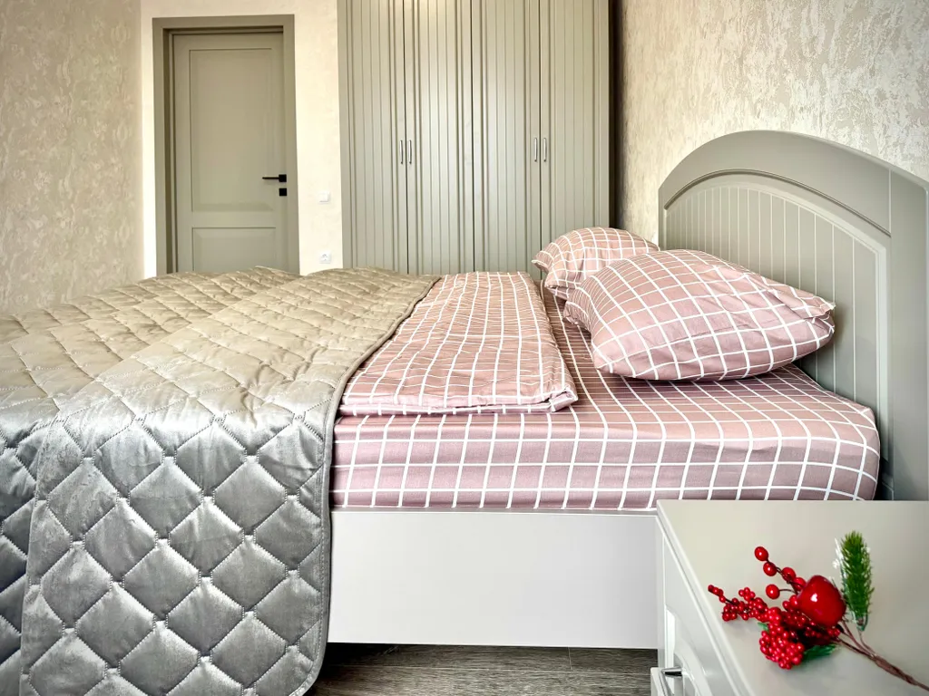 Двухкомнатная квартирас в элитной новостройке у парка