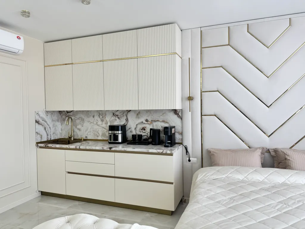 Апартамент с камином