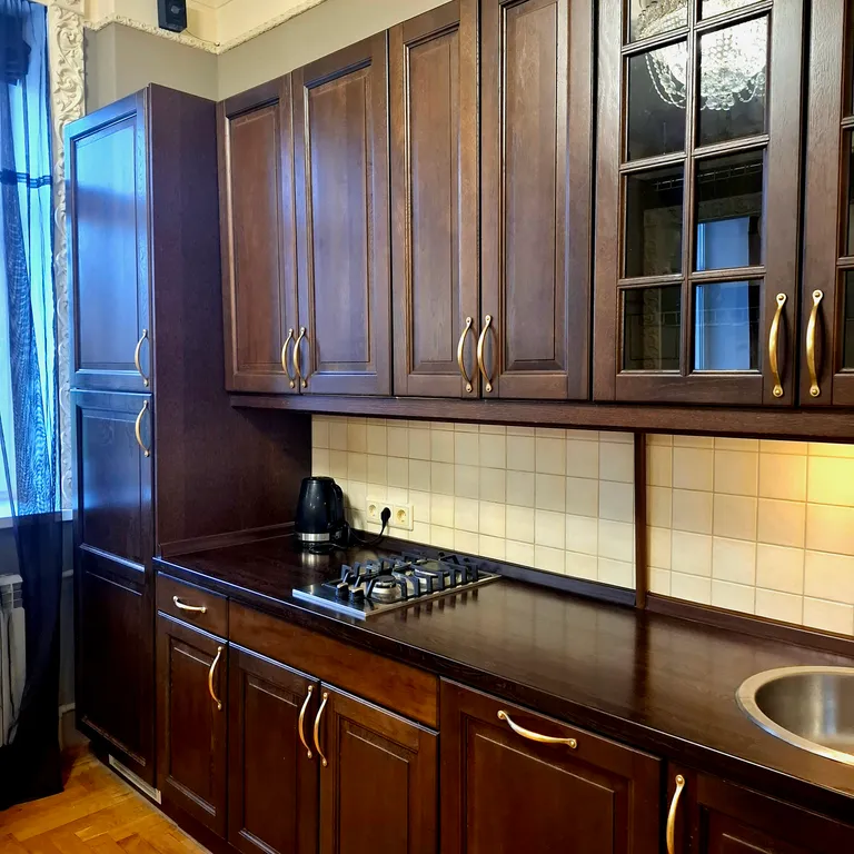 Квартира в самом Сердце города напротив  Кремля.