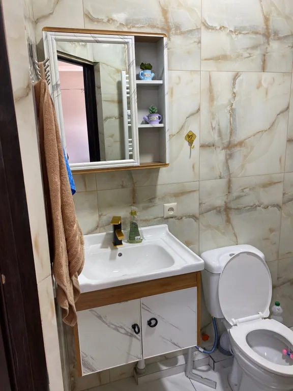 Студия у парка на 1 этаже с отдельным входом со стороны улицы