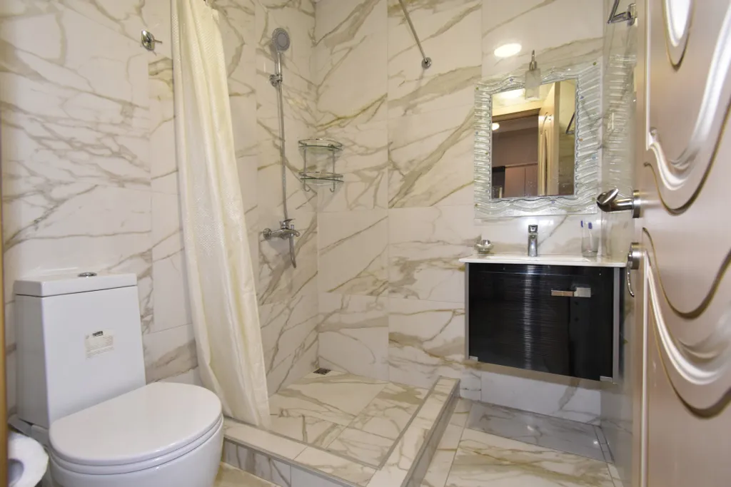 Apartment on Pavstos