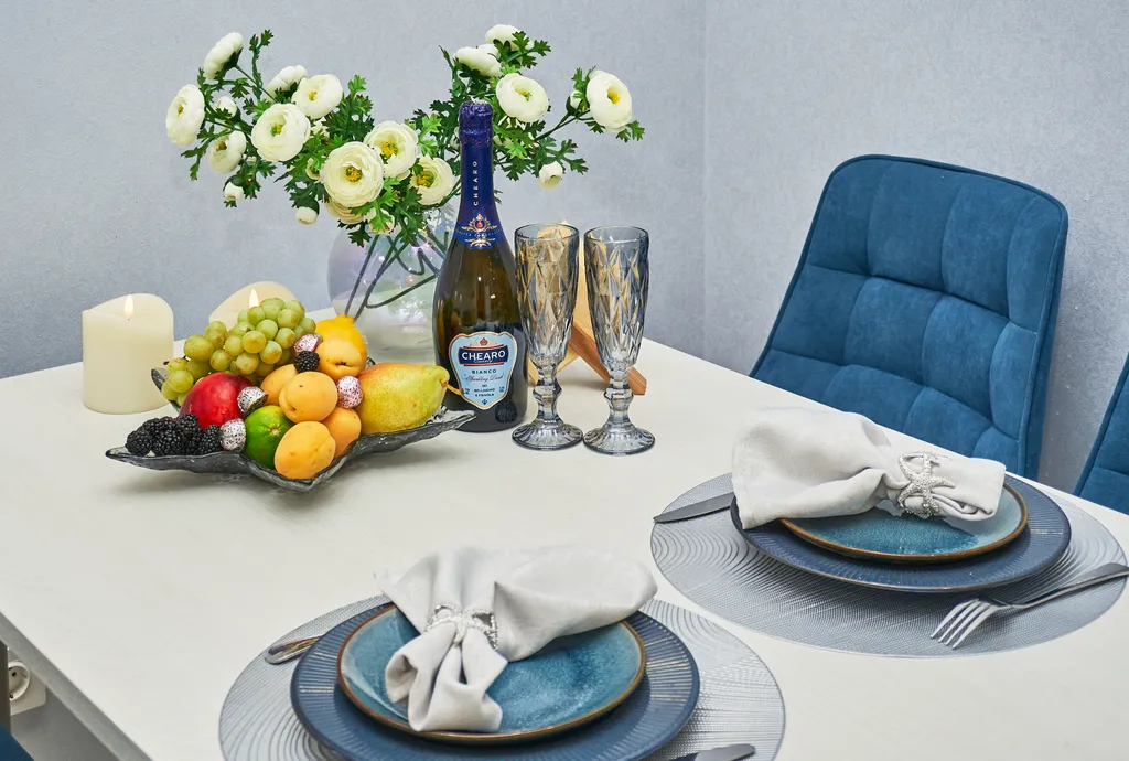 Уютная квартира-студия с потрясающим видом на море и город  в центре