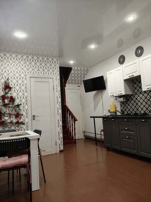 Уютный  дом в центре Древней Руси