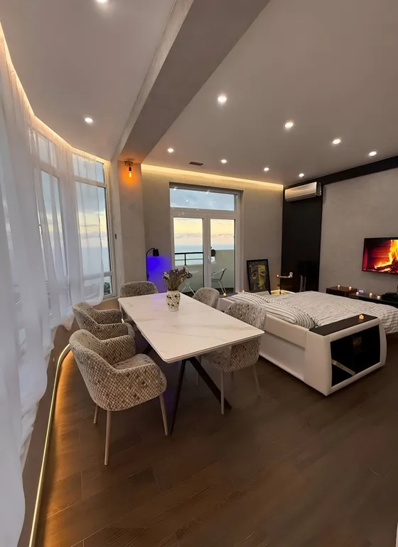 Дизайнерская квартира с потрясающем видом на море и горы — аренда посуточно в Ялта