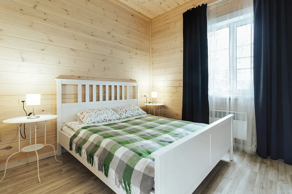 Малая Усадьба на холме