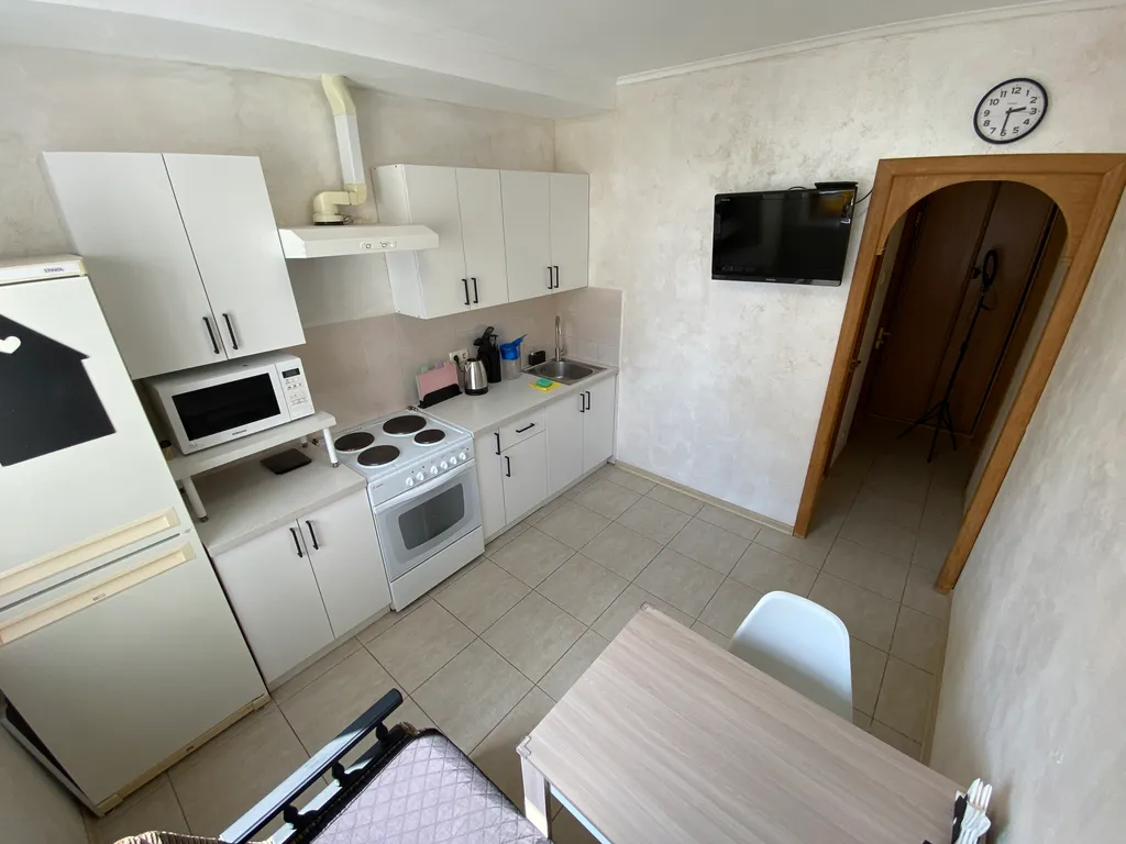 Чистая и уютная квартира для семейного отдыха с новой кухней