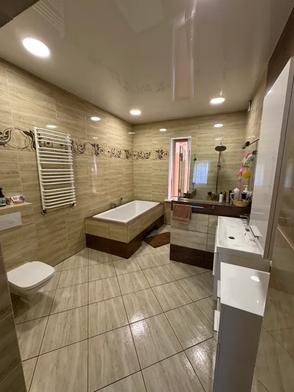 Уютный семейный дом на заливе вблизи города Брест