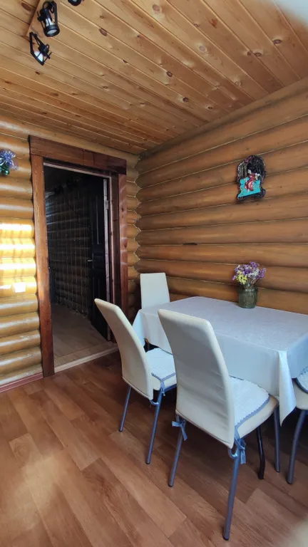 Уютный дом с камином и кедровой баней-бочкой на дровах