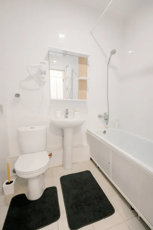 Студия в новостройке в центре