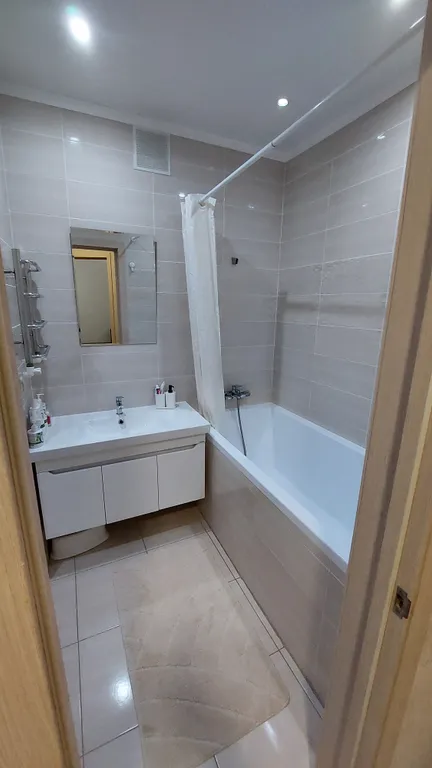 Квартира Теплая и уютная квартира в черте города — Элиста