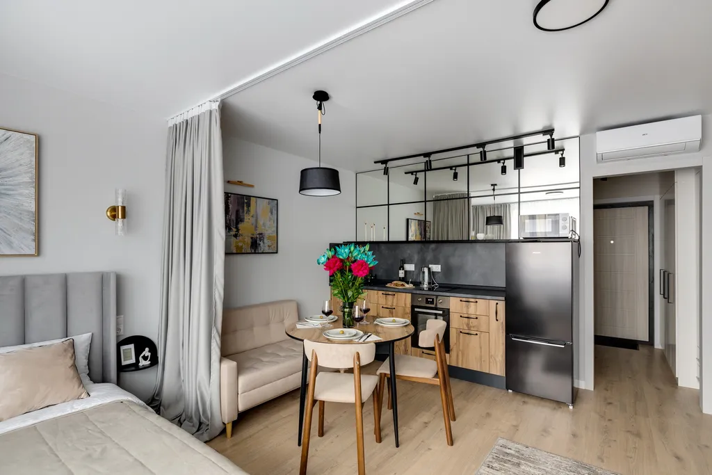 Уютная дизайнерская студия