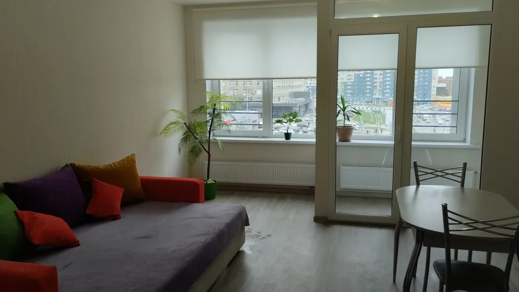 Апартаменты у метро Студенческая и возле центра Нейрохирургии