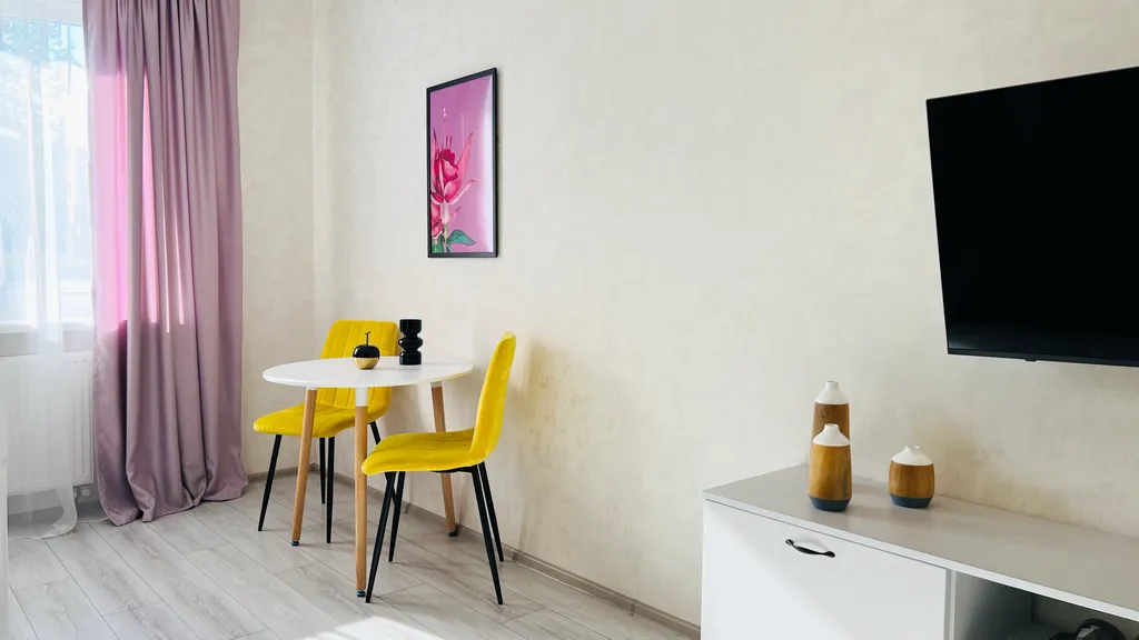 Просторная, ухоженная квартира недалеко от моря