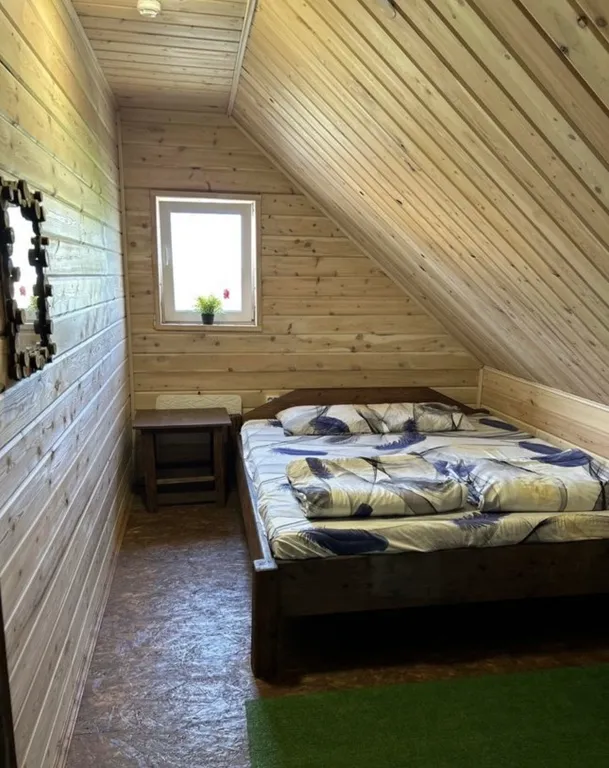 Новый рубленный дом в центре Ижевска, с баней и бассейном