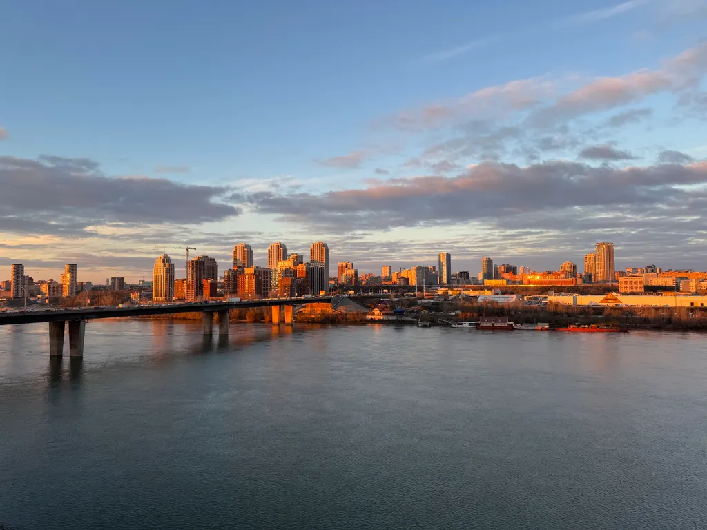 Квартира Квартира Просторная двушка с кондиционером и ПММ у Аквапарка — Новосибирск