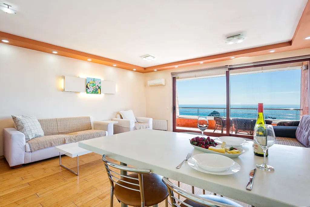 Апартамент 150