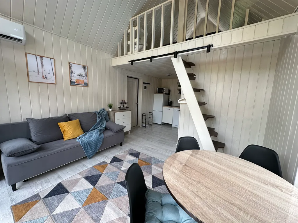 Коттедж Дом с теплым бассейном и банькой — Прасковеевка