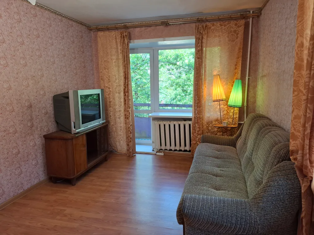 Удобная квартира возле ЖД и автовокзала