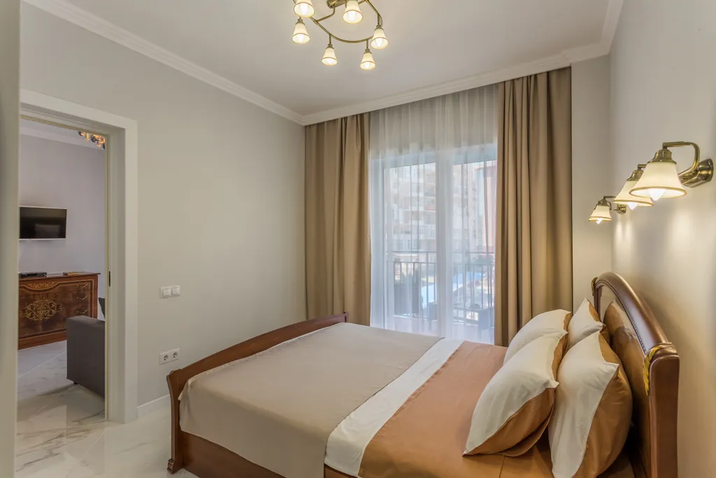 У моря, вид на бассейн