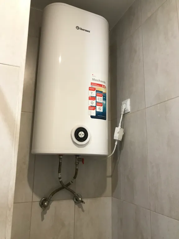 Квартира Квартира Уютная студия рядом с морем, бассейн, парковка — Адлер