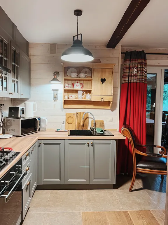 Большое шале