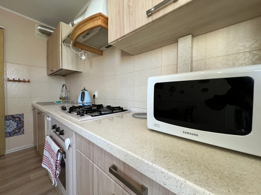 Рядом парк Победы не берем оплату за уборку