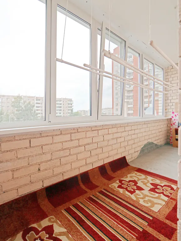 Красивая большая однокомнатная квартира в самом центре микрорайона ГГМ