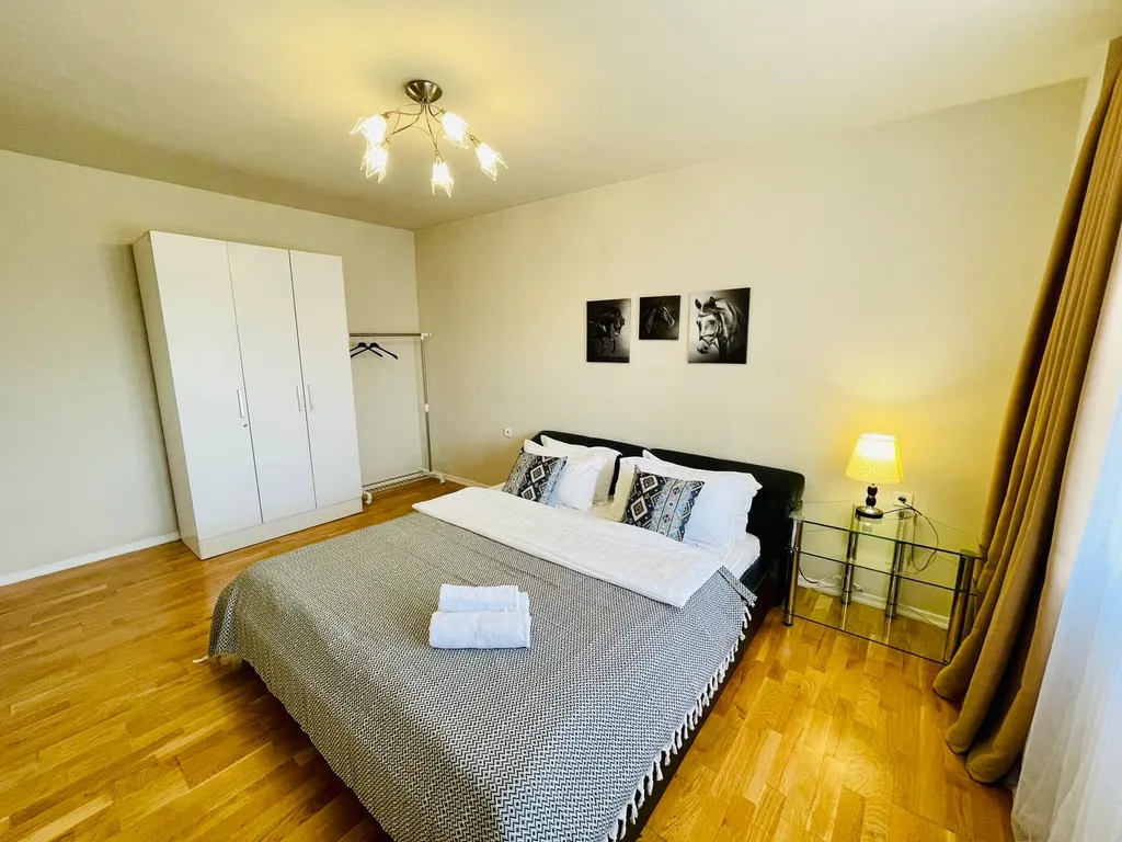 3-комнатная Самал-1