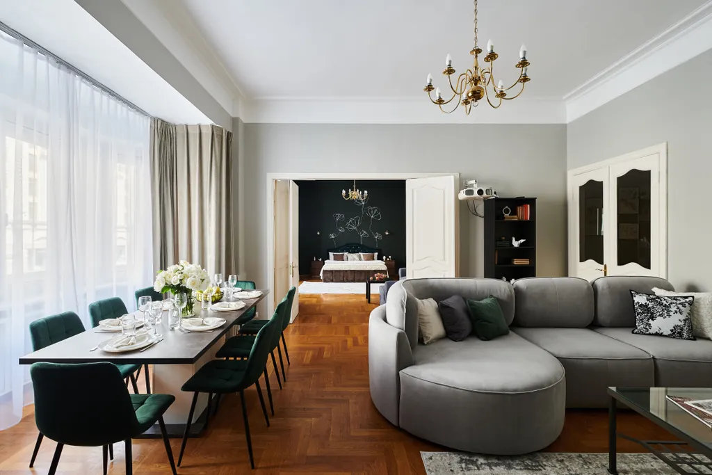 Квартира Двенадцать стульев на Тверской — аренда посуточно в Москва