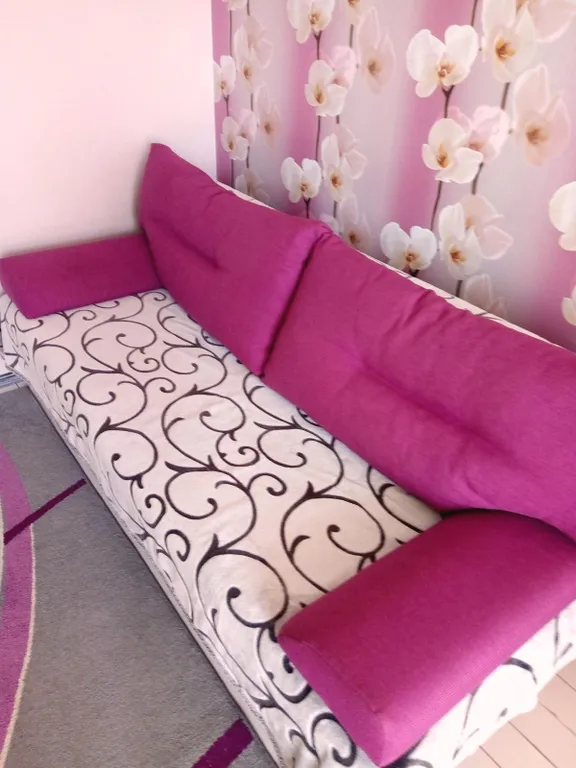 Уютная квартира в центре города, с видом на речку Миасс — аренда посуточно в Миасс