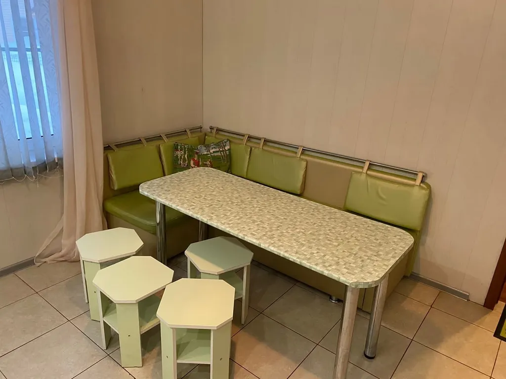 4-комнатный Дом