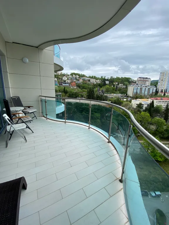 Королевский Парк 3х комнатная с видом на море