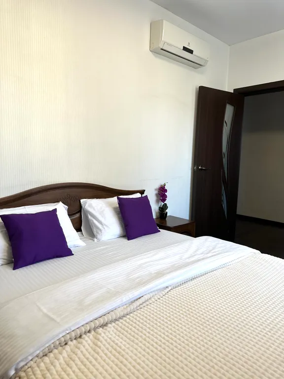 Квартира Уютная просторная квартира — Адлер