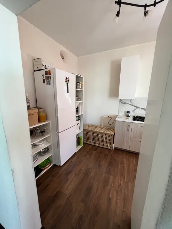 Большой коттедж с камином на просторном участке по Новой Риге