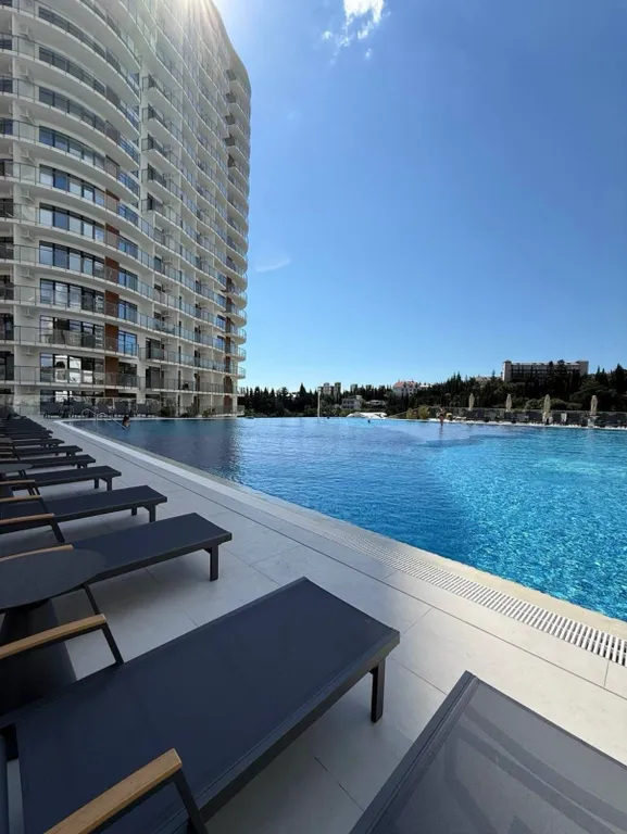 Апартамент Sun Paradise с видом на море и горы