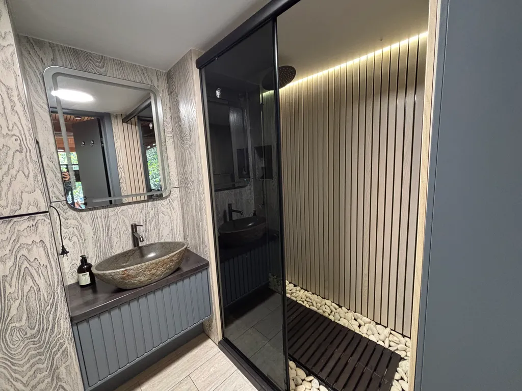 Квартира Квартира Дом у реки с видом на горы с баней и купелью — Горячий Ключ