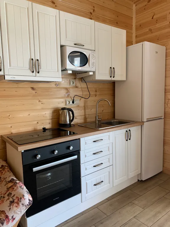 Семейный коттедж у озера