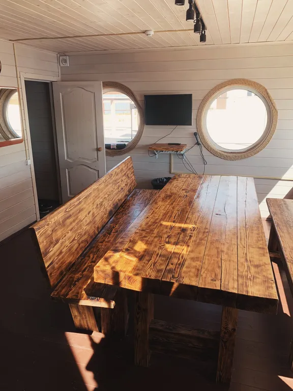 Коттедж Красный