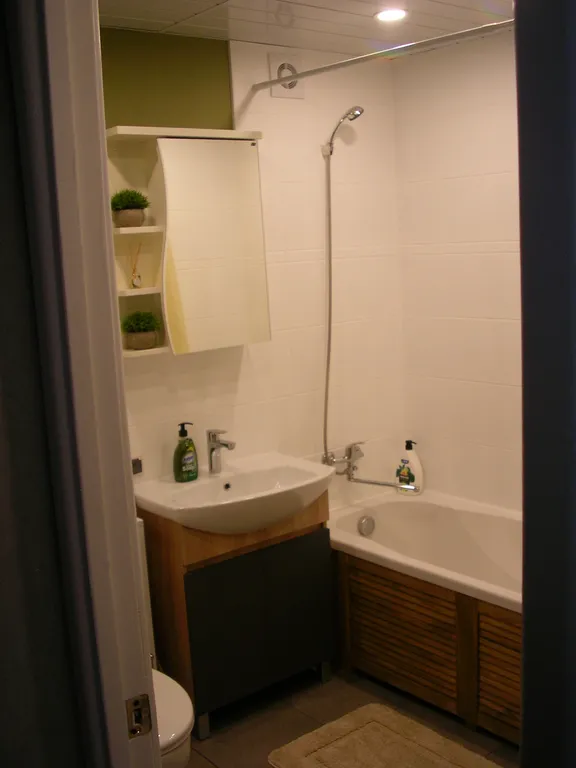 Квартира Двухкомнатная квартира в 300 метров от Верхнего озера — Калининград